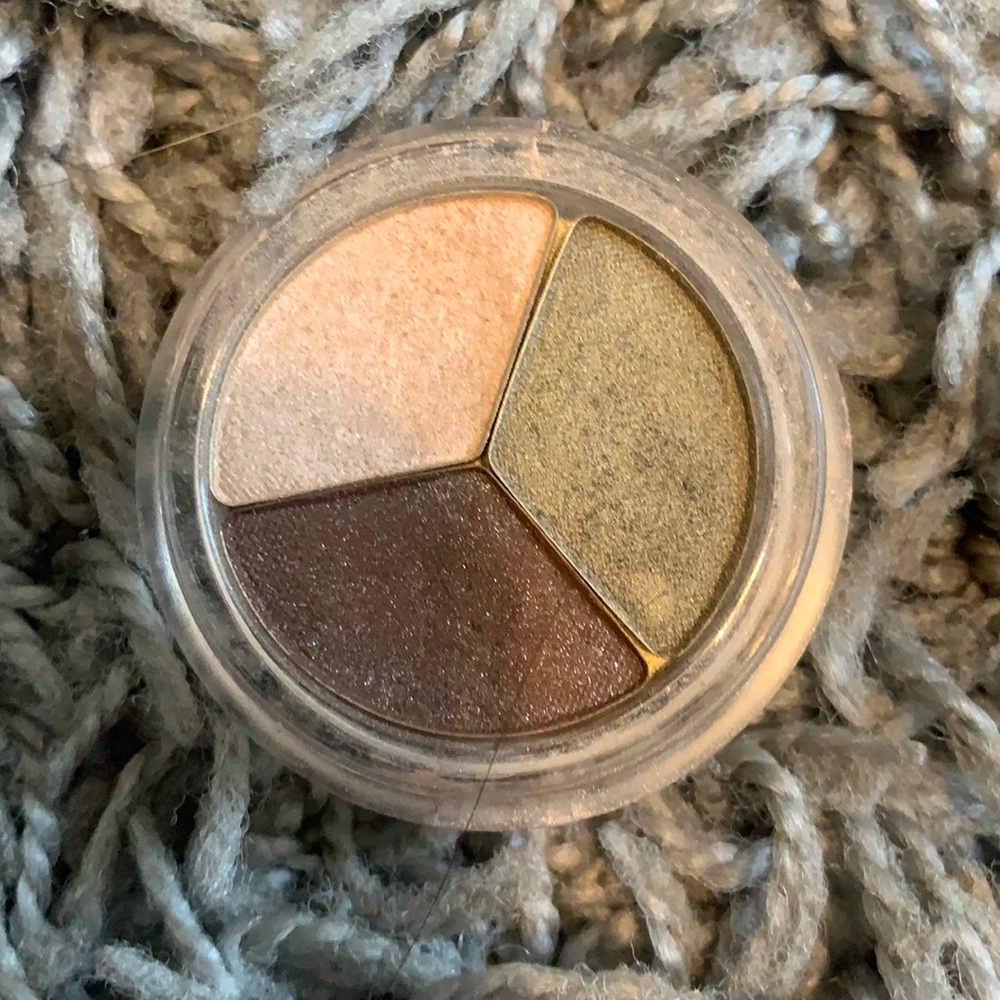Khaki Krazy Jane iredale eyeshadow
